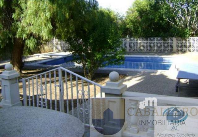 For sale of chalet in Murcia