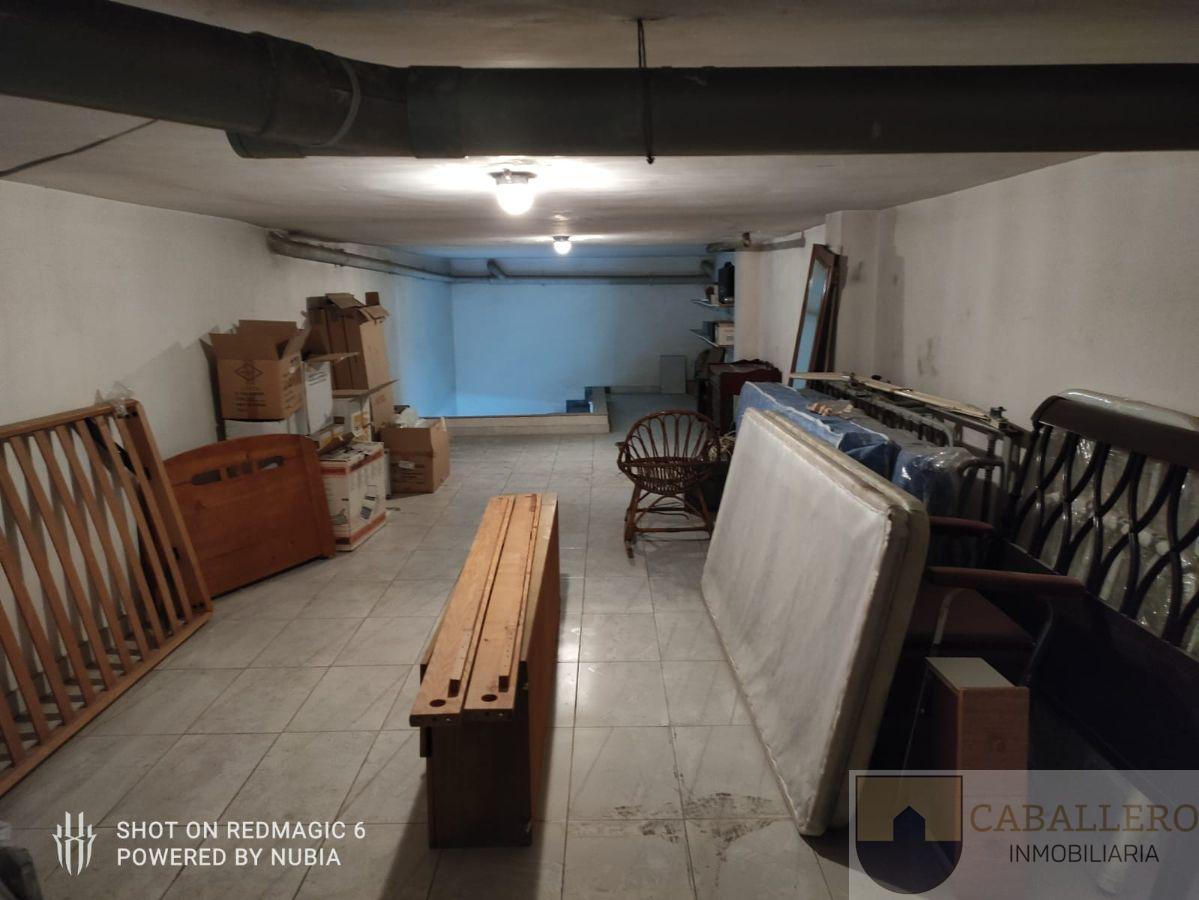 For sale of commercial in Murcia