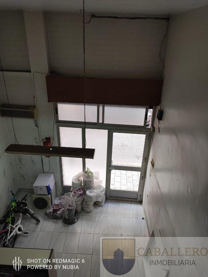 For sale of commercial in Murcia