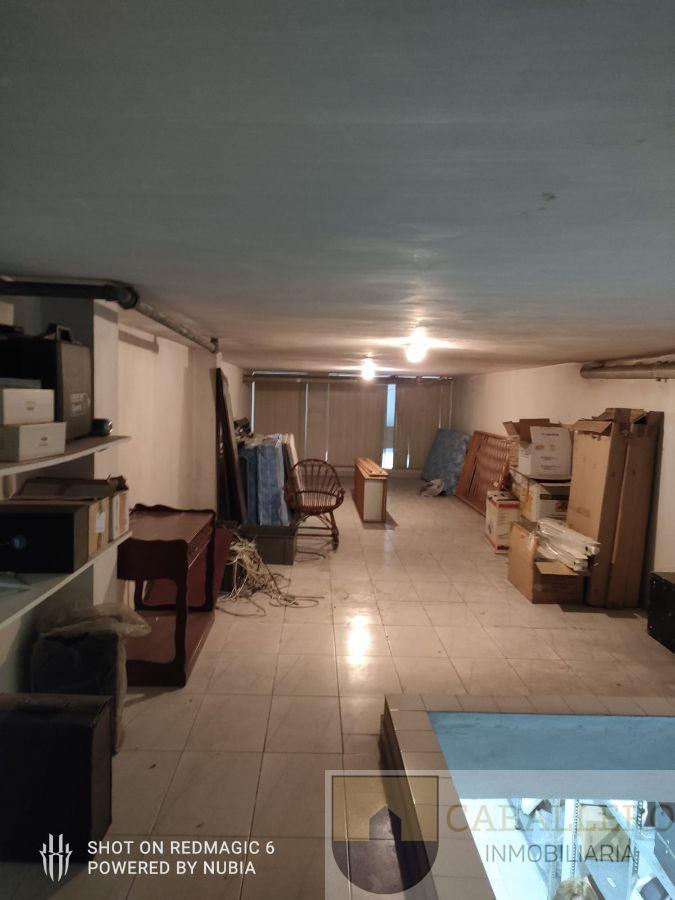 For sale of commercial in Murcia