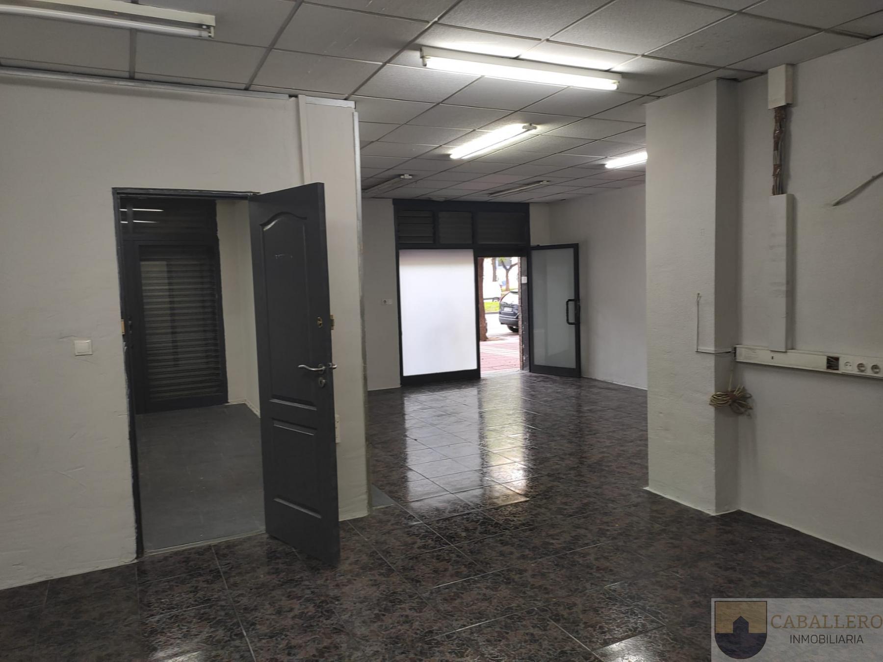 Venta de local comercial en Murcia