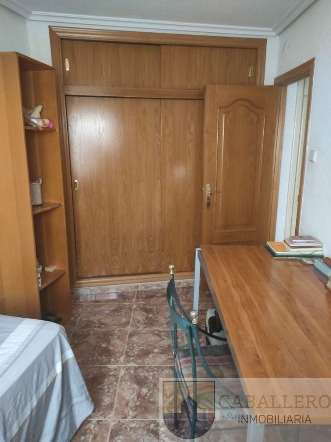 For rent of flat in Murcia