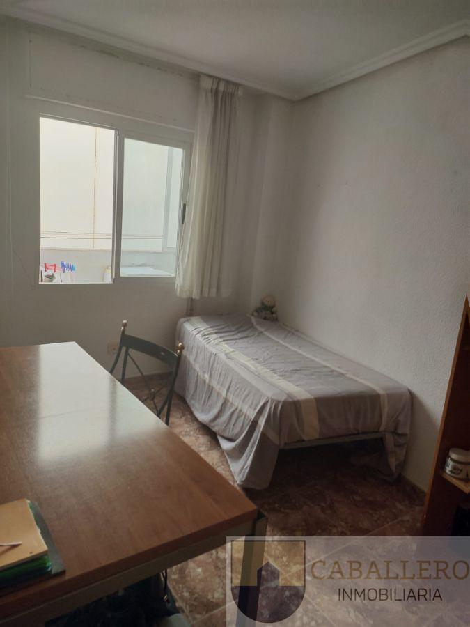 For rent of flat in Murcia