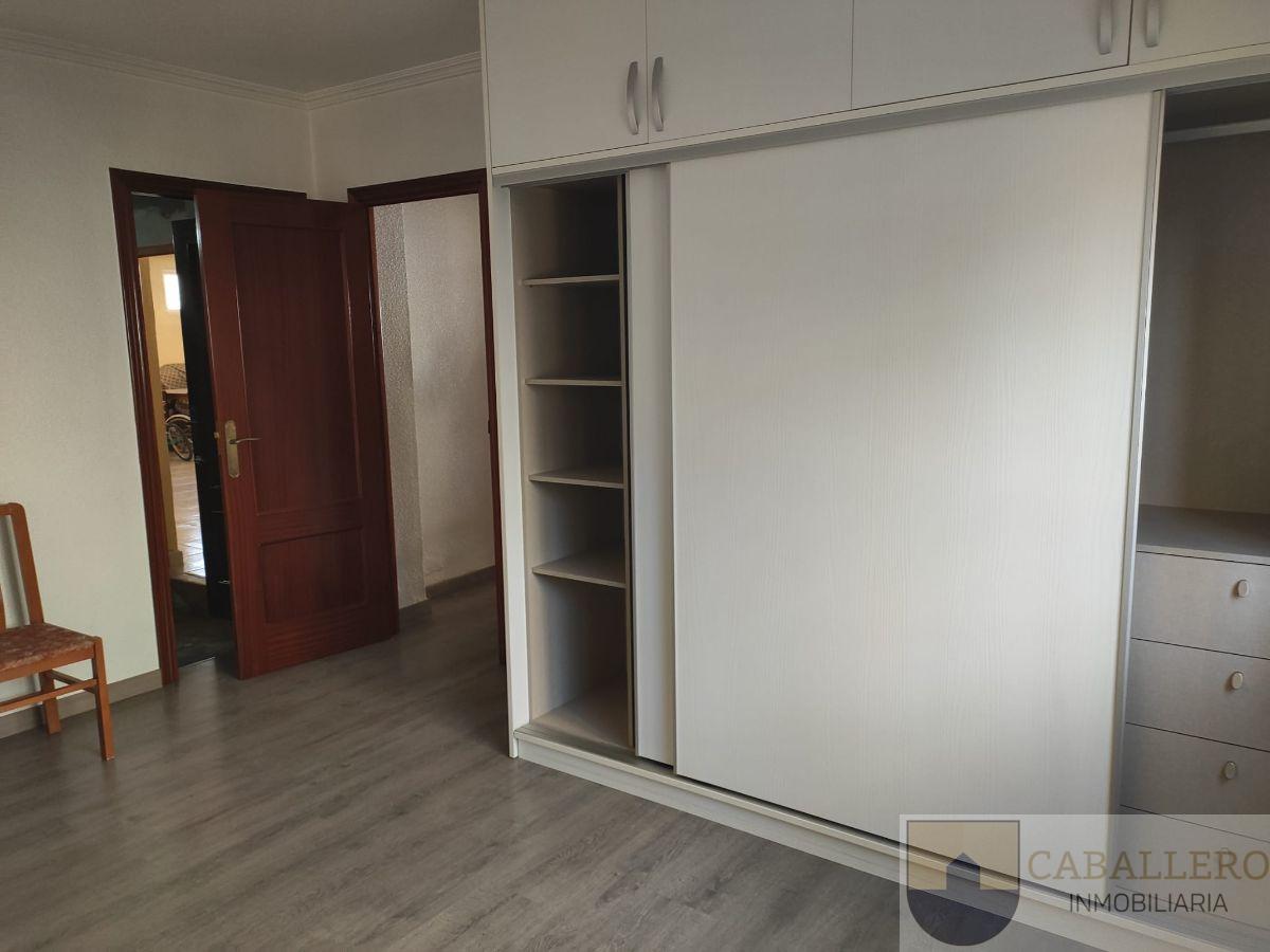 For rent of apartment in Murcia