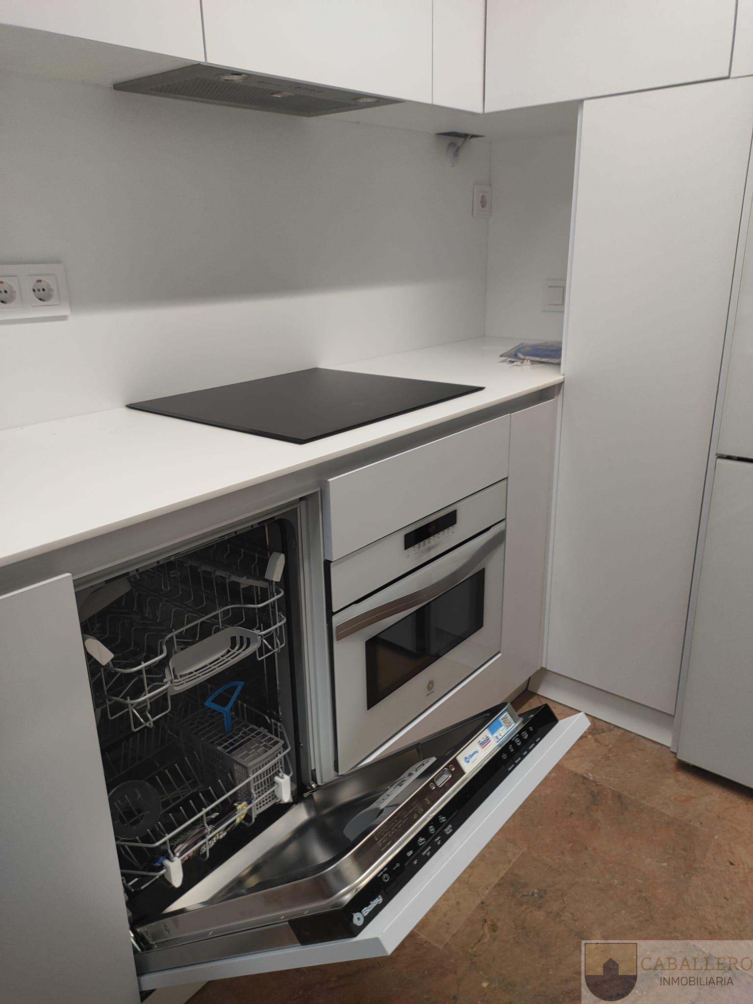 For rent of apartment in Murcia