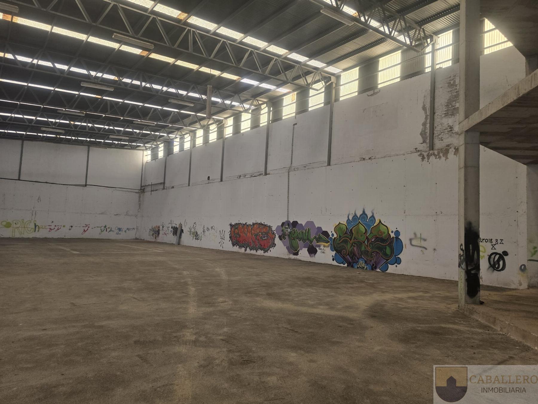 For sale of land in Totana