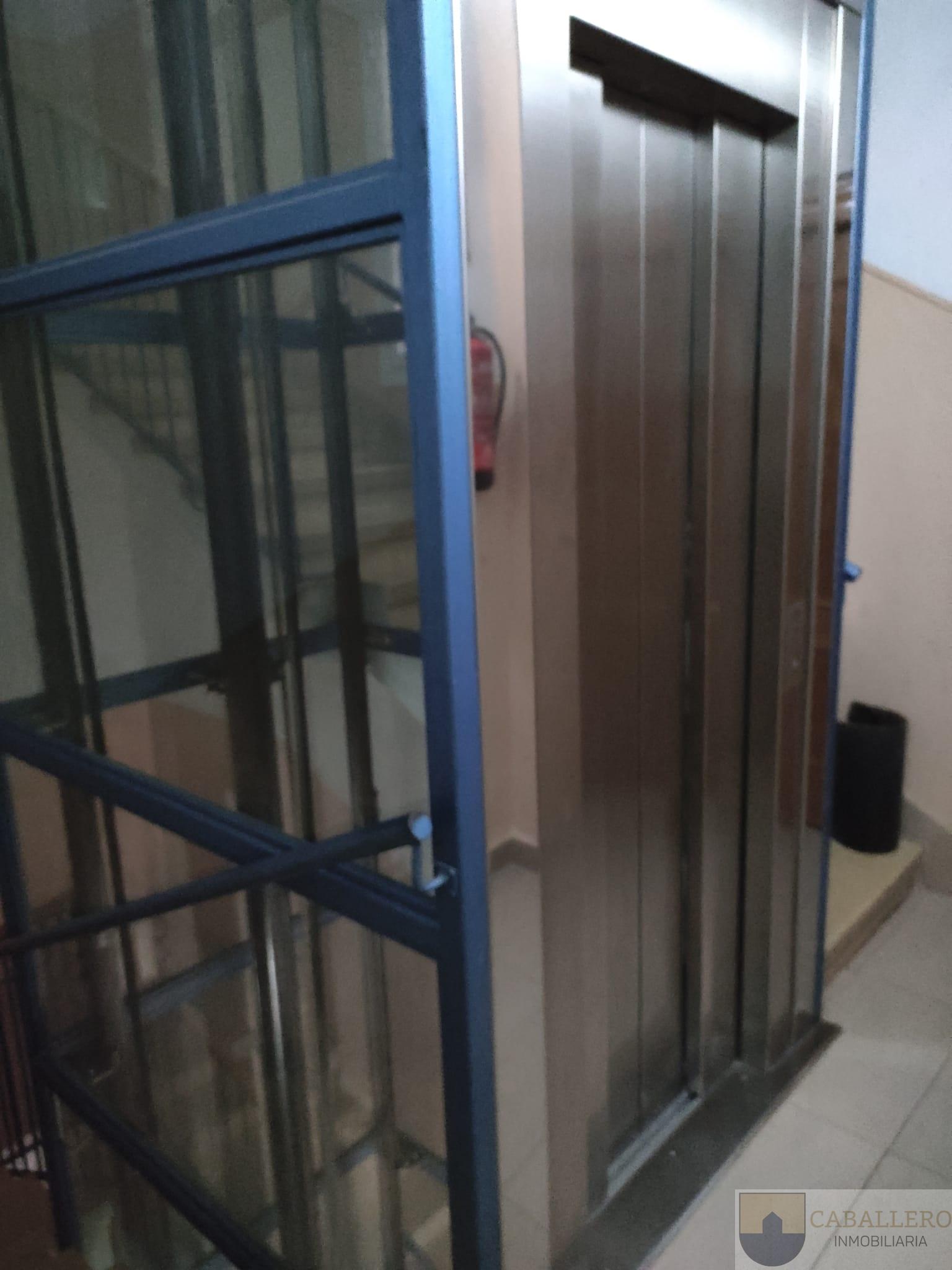 For rent of flat in Murcia