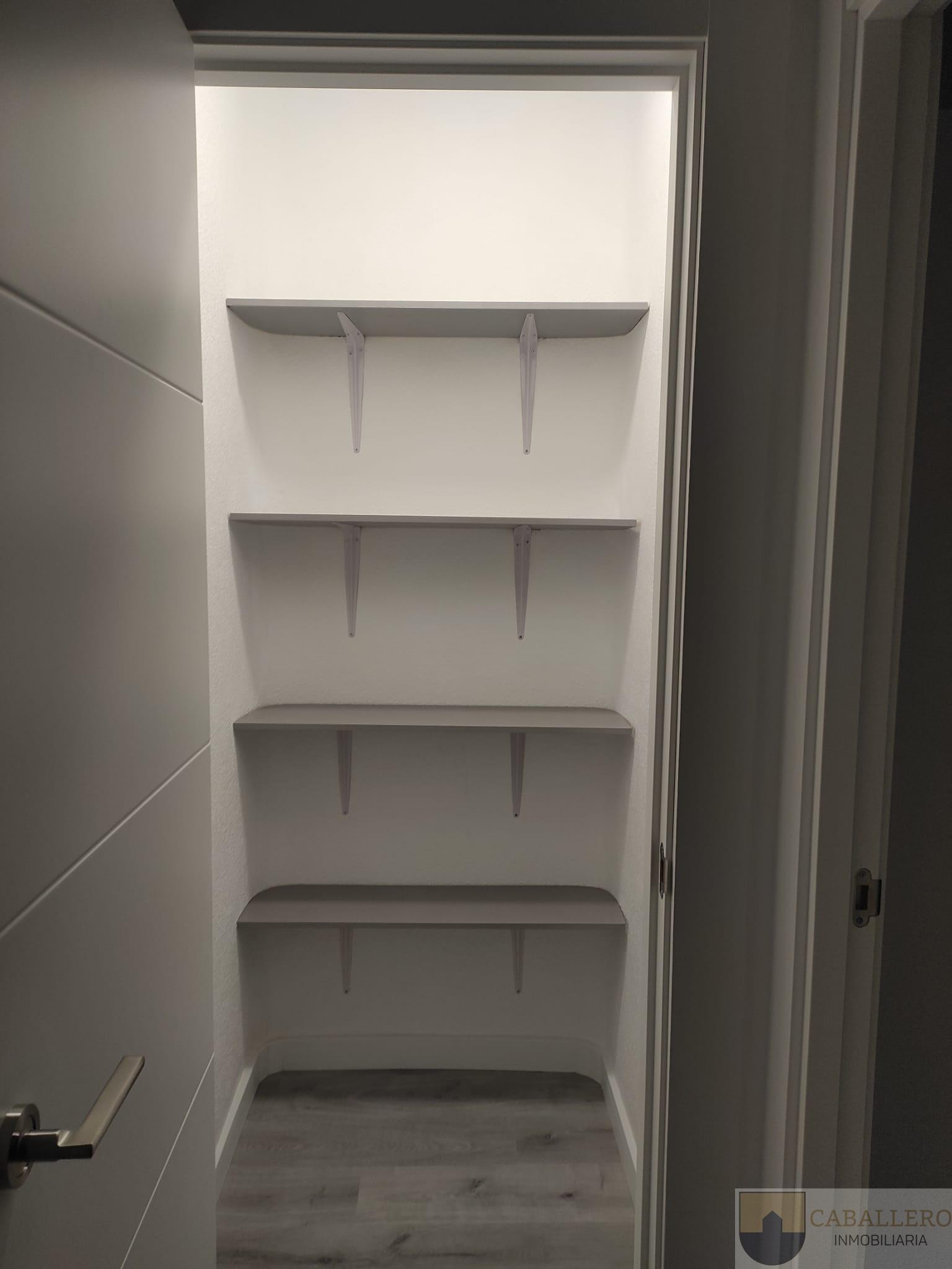 For rent of flat in Murcia