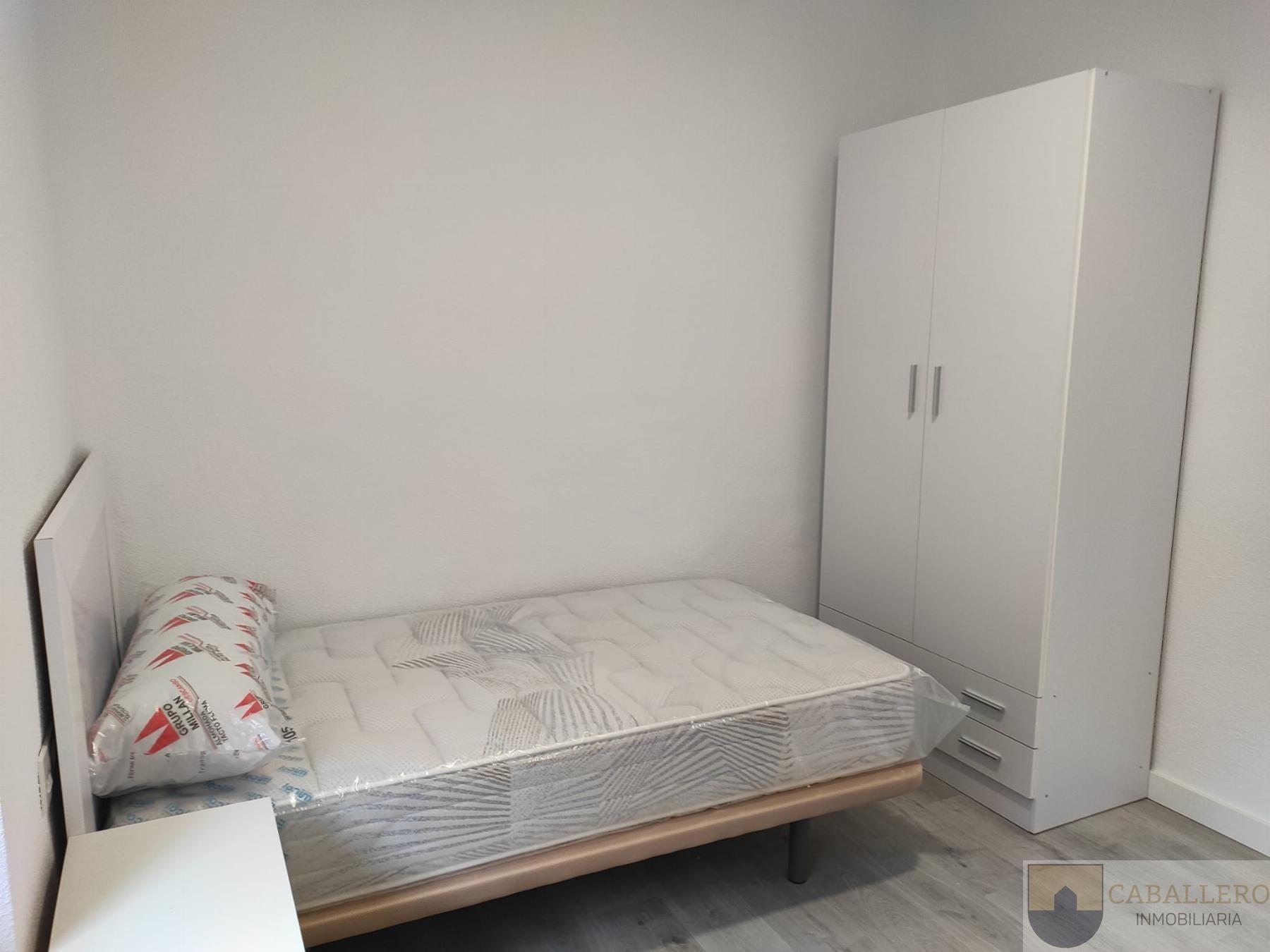 For rent of flat in Murcia