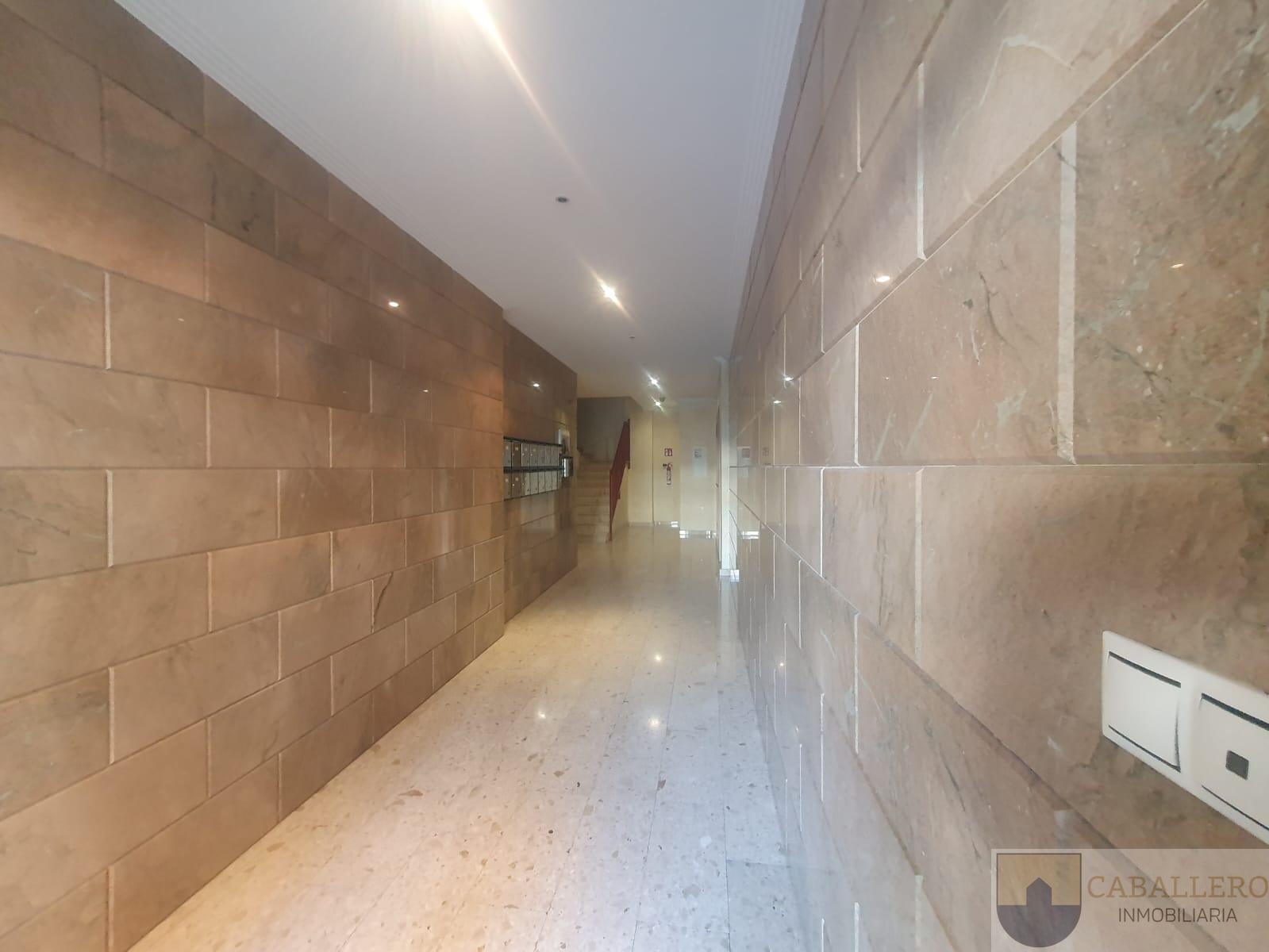 For sale of flat in Murcia