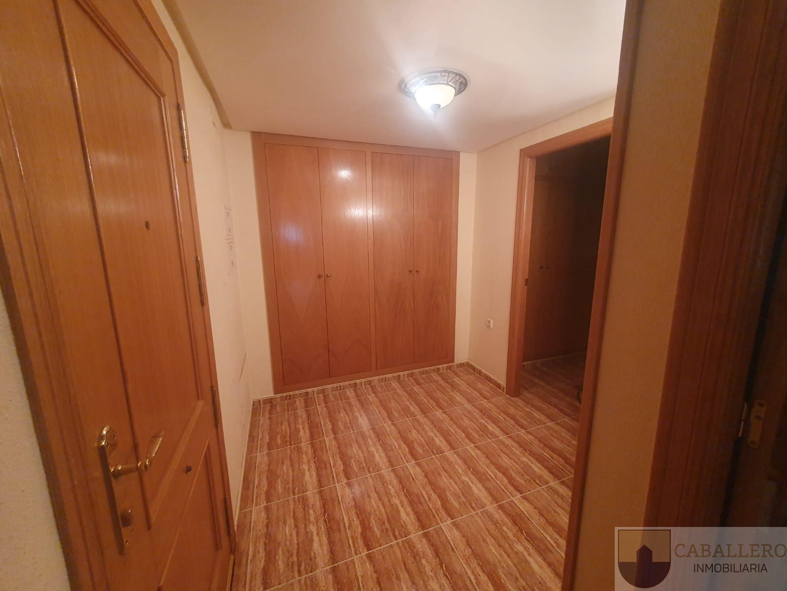 For sale of flat in Murcia