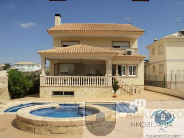 For sale of chalet in Murcia