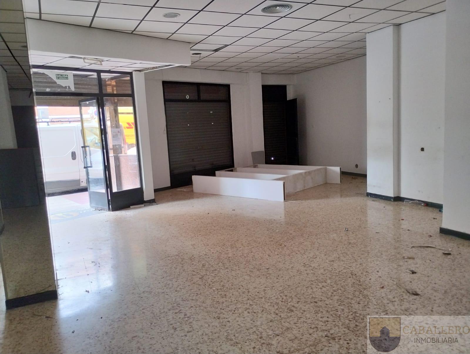 Alquiler de local comercial en Murcia