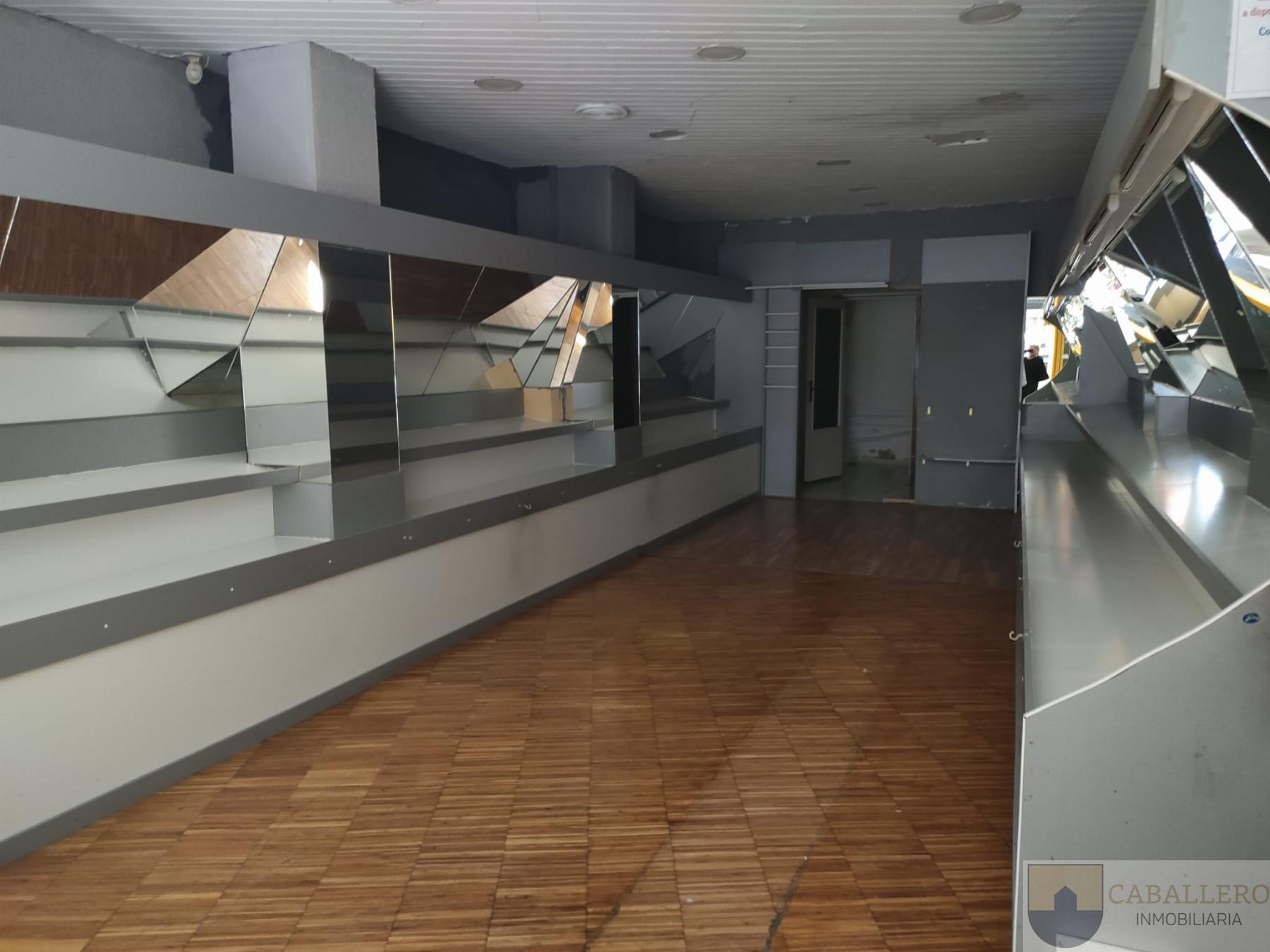 Alquiler de local comercial en Murcia