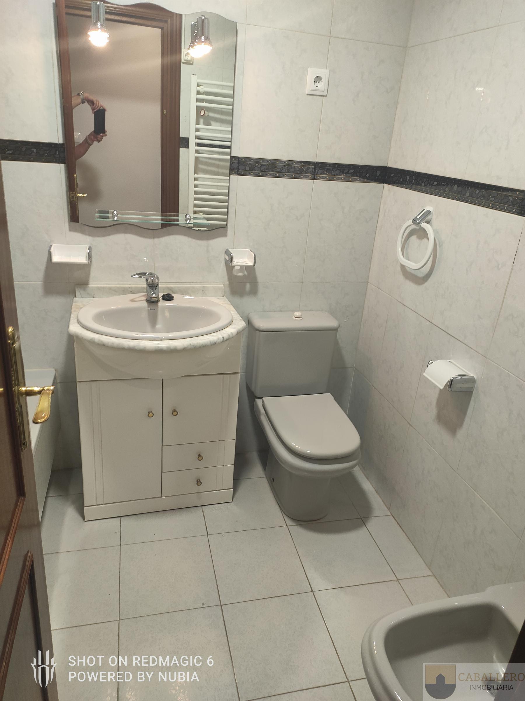For sale of flat in Murcia