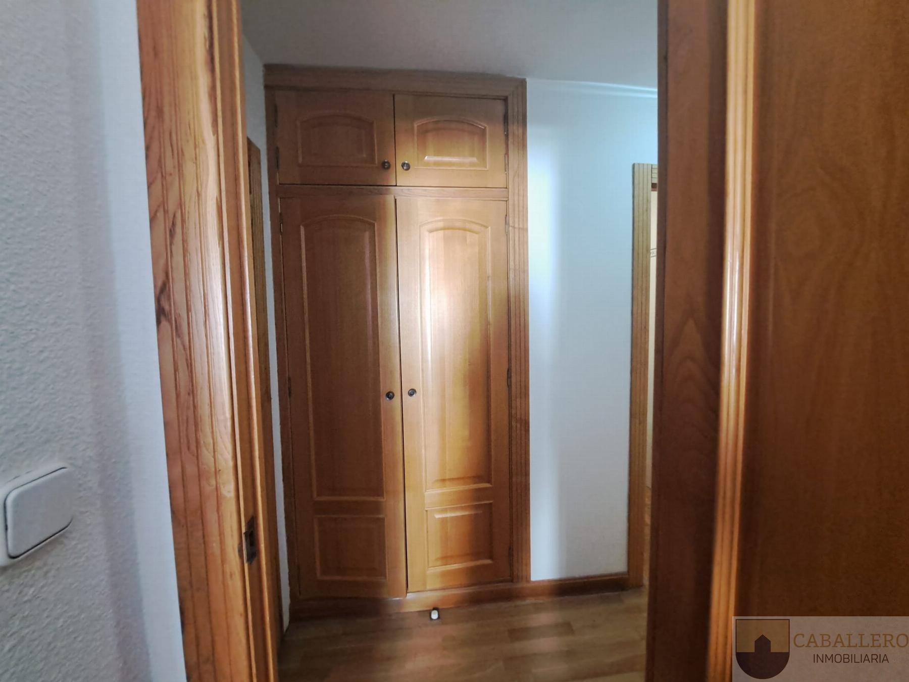 For rent of flat in Murcia