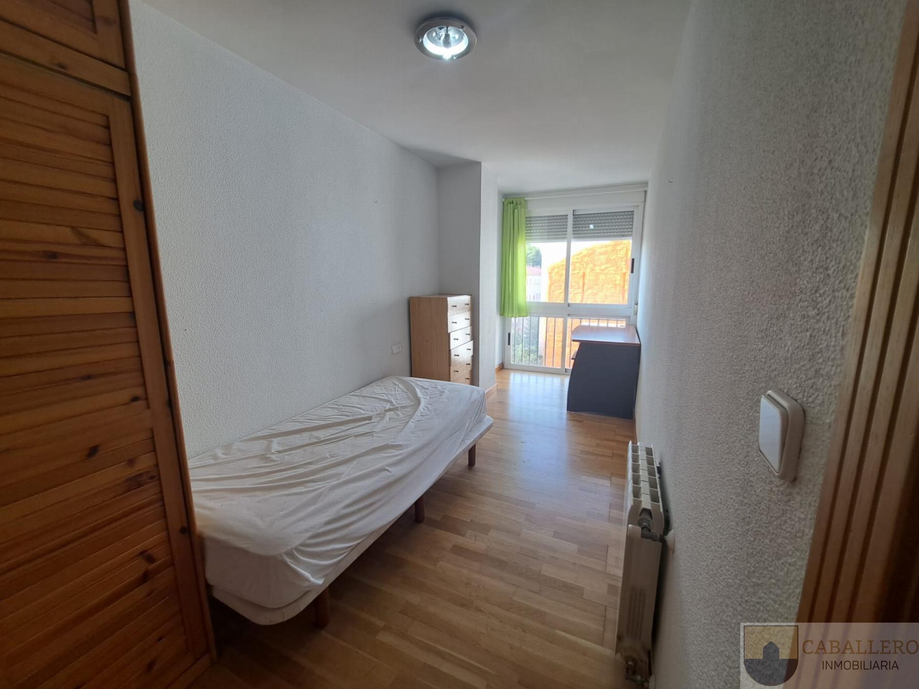 For rent of flat in Murcia