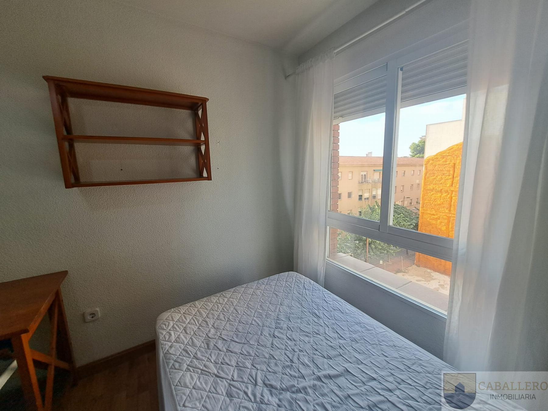 For rent of flat in Murcia