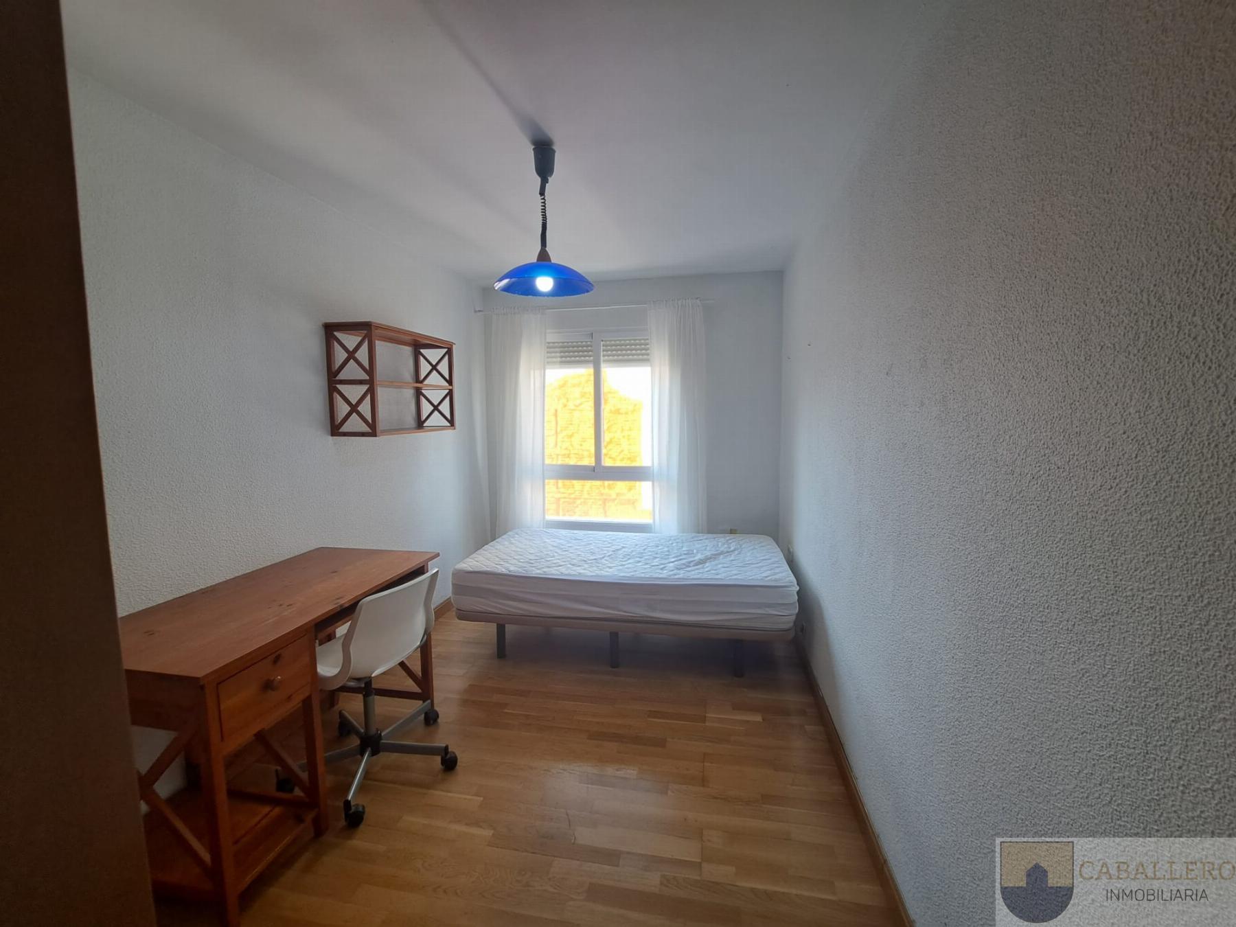 For rent of flat in Murcia