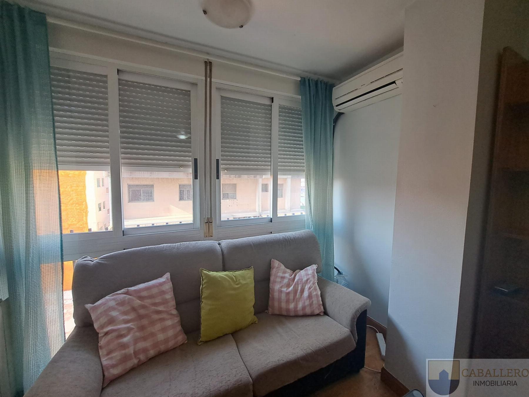 For rent of flat in Murcia