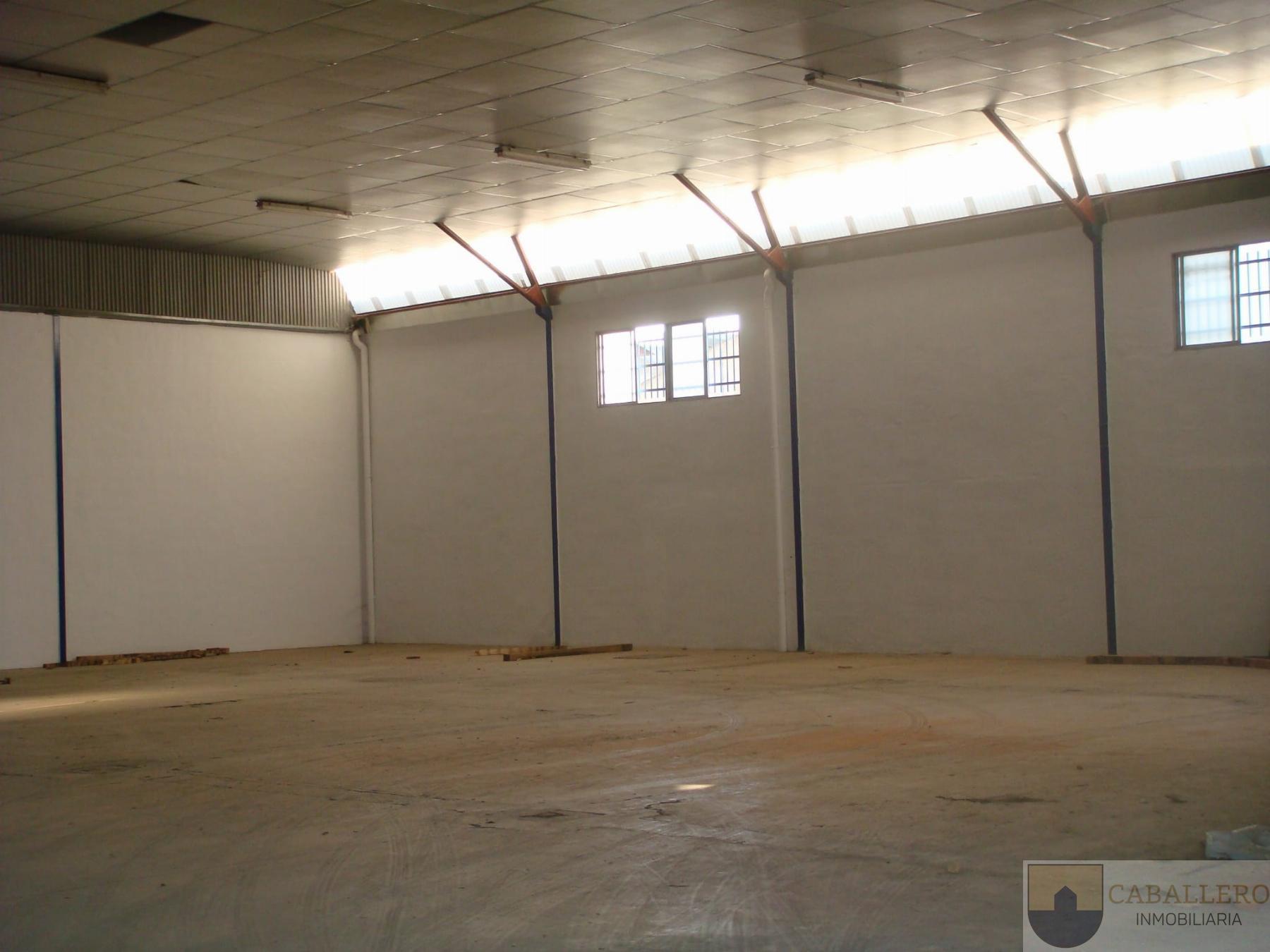 Venta de nave industrial en Murcia