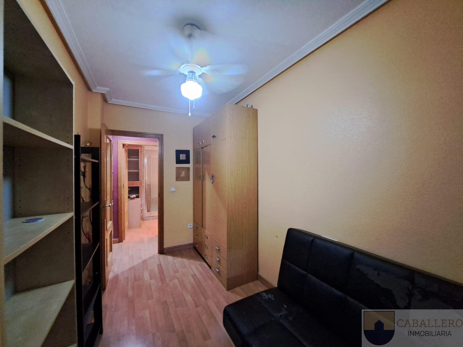 For sale of flat in Murcia