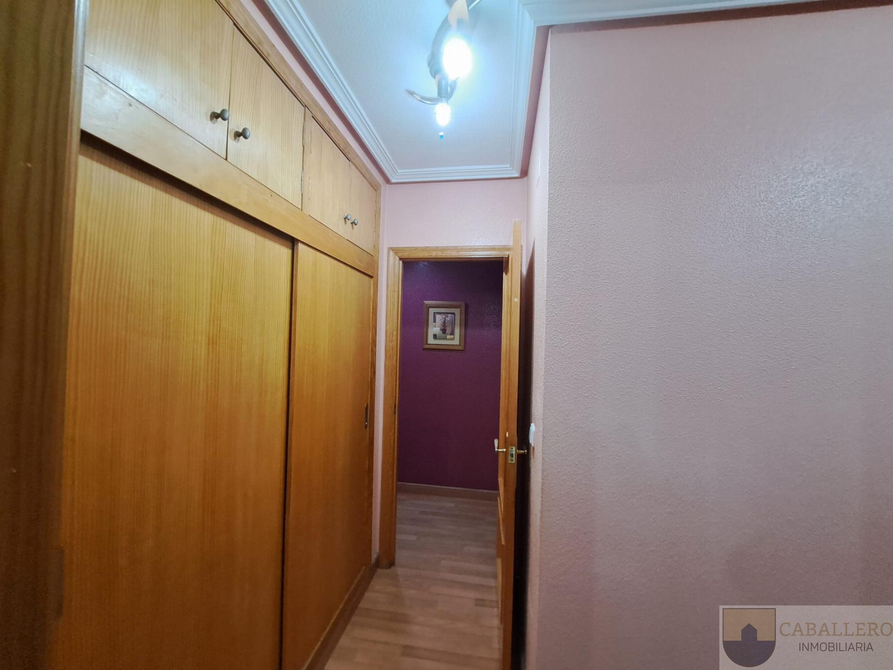 For sale of flat in Murcia