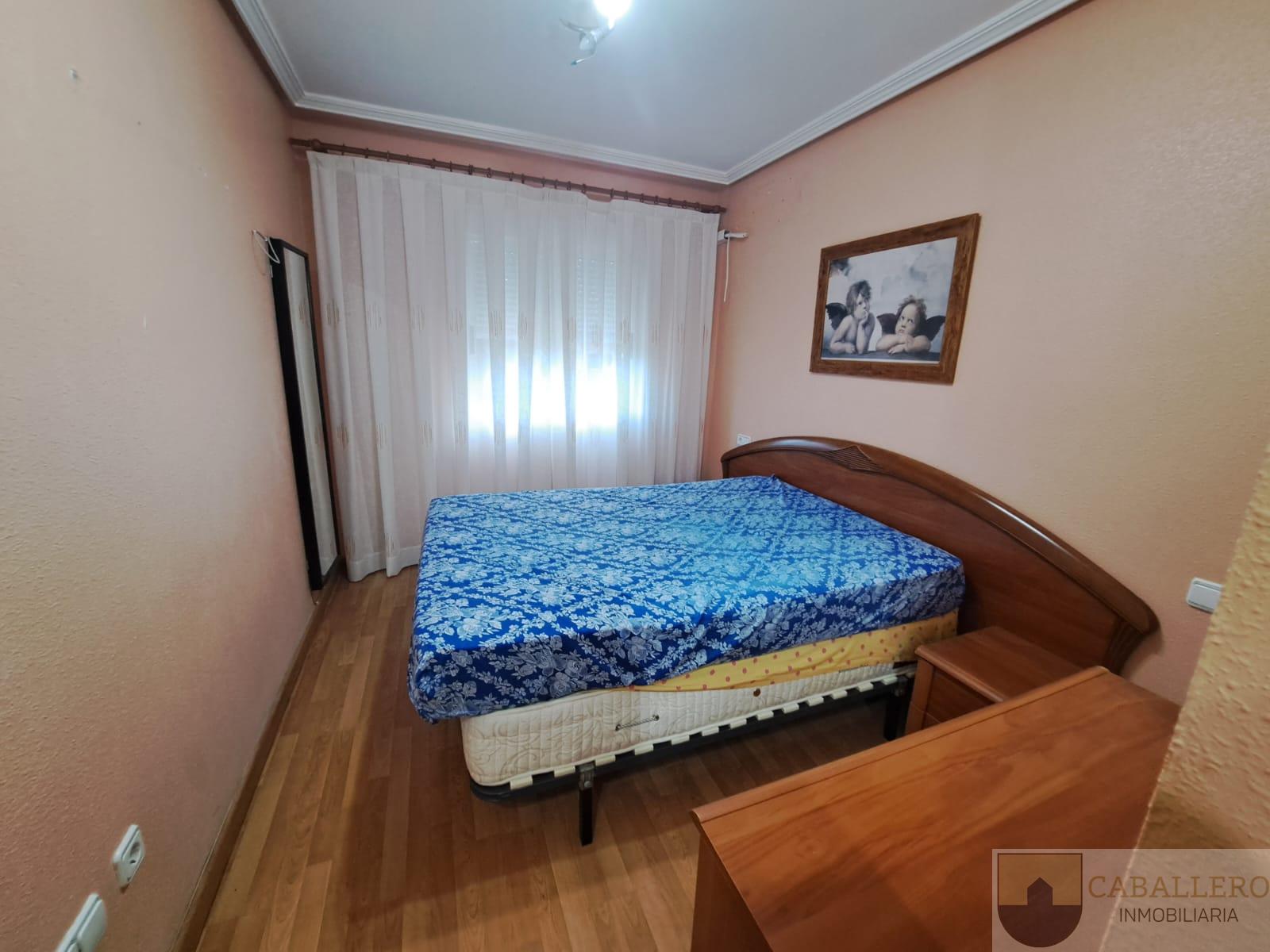 For sale of flat in Murcia