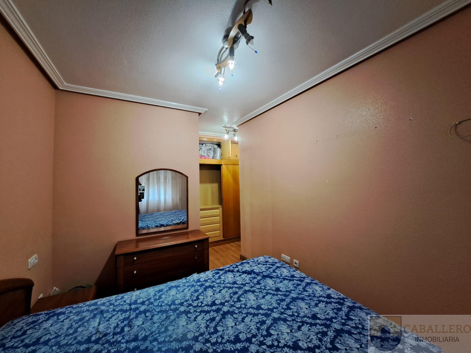 For sale of flat in Murcia
