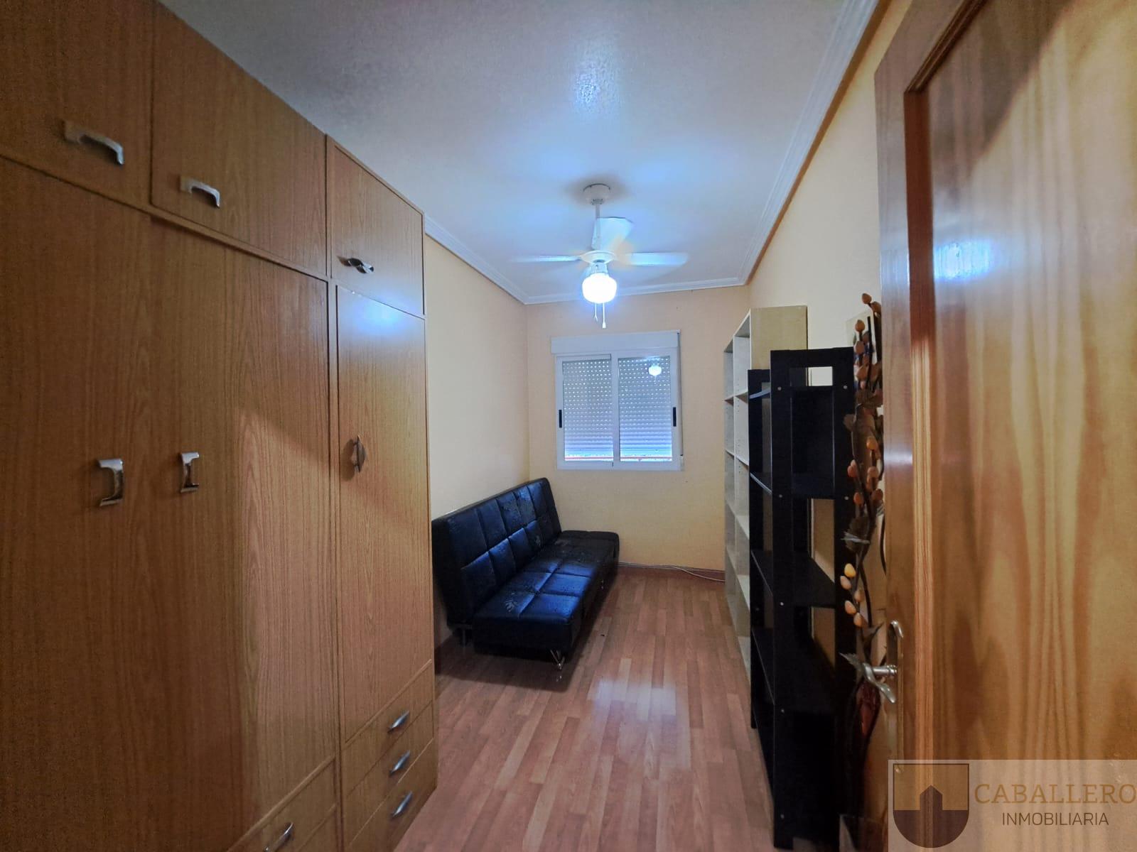 For sale of flat in Murcia