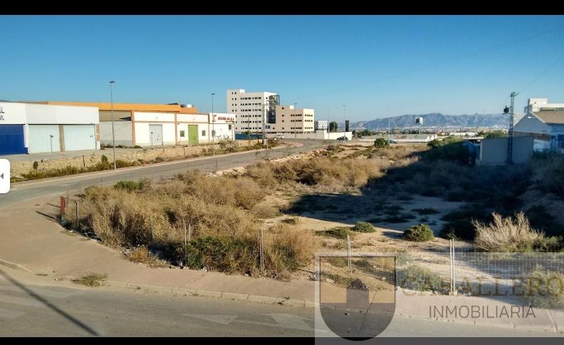 Alquiler de nave industrial en Murcia