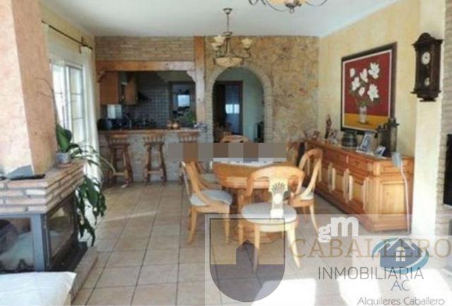 For sale of chalet in Murcia