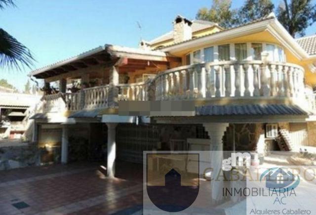 For sale of chalet in Murcia