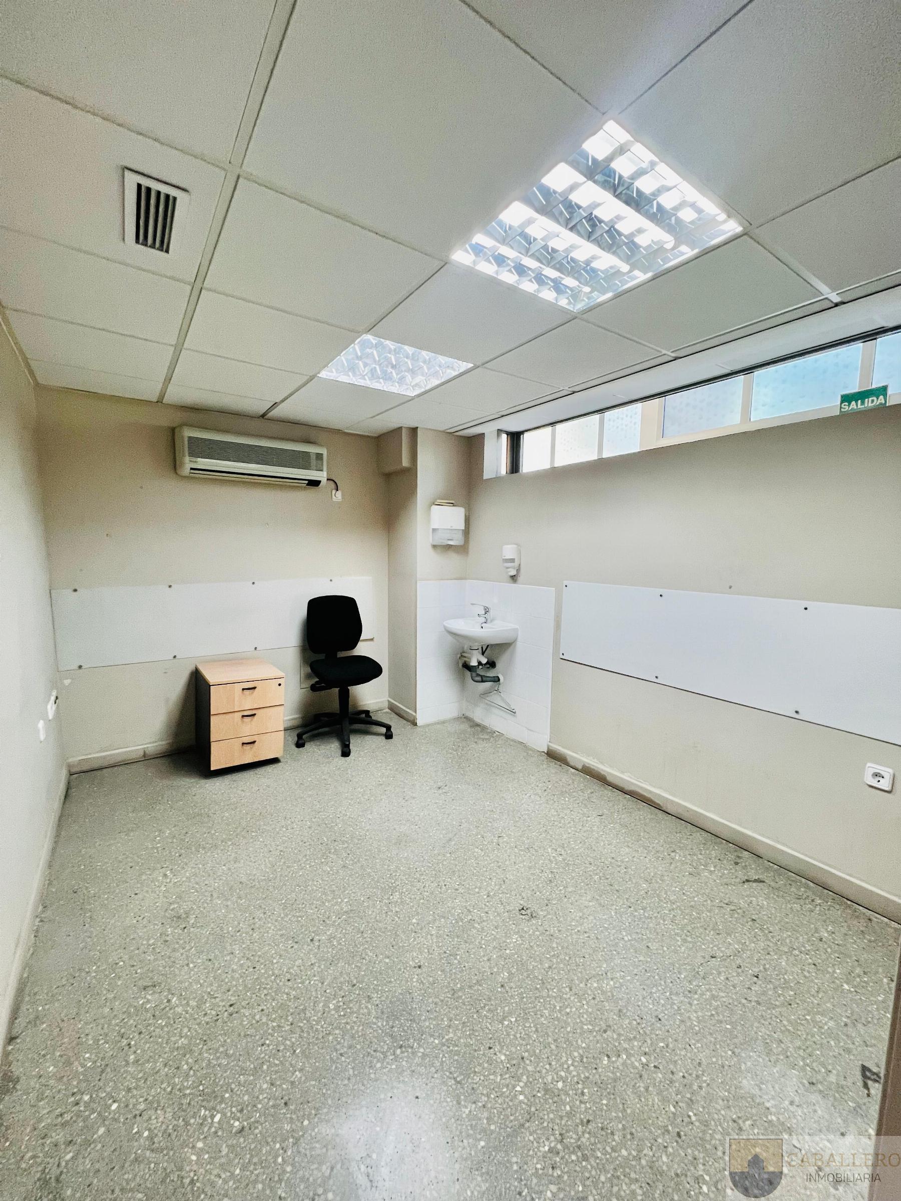 For rent of premises in Murcia