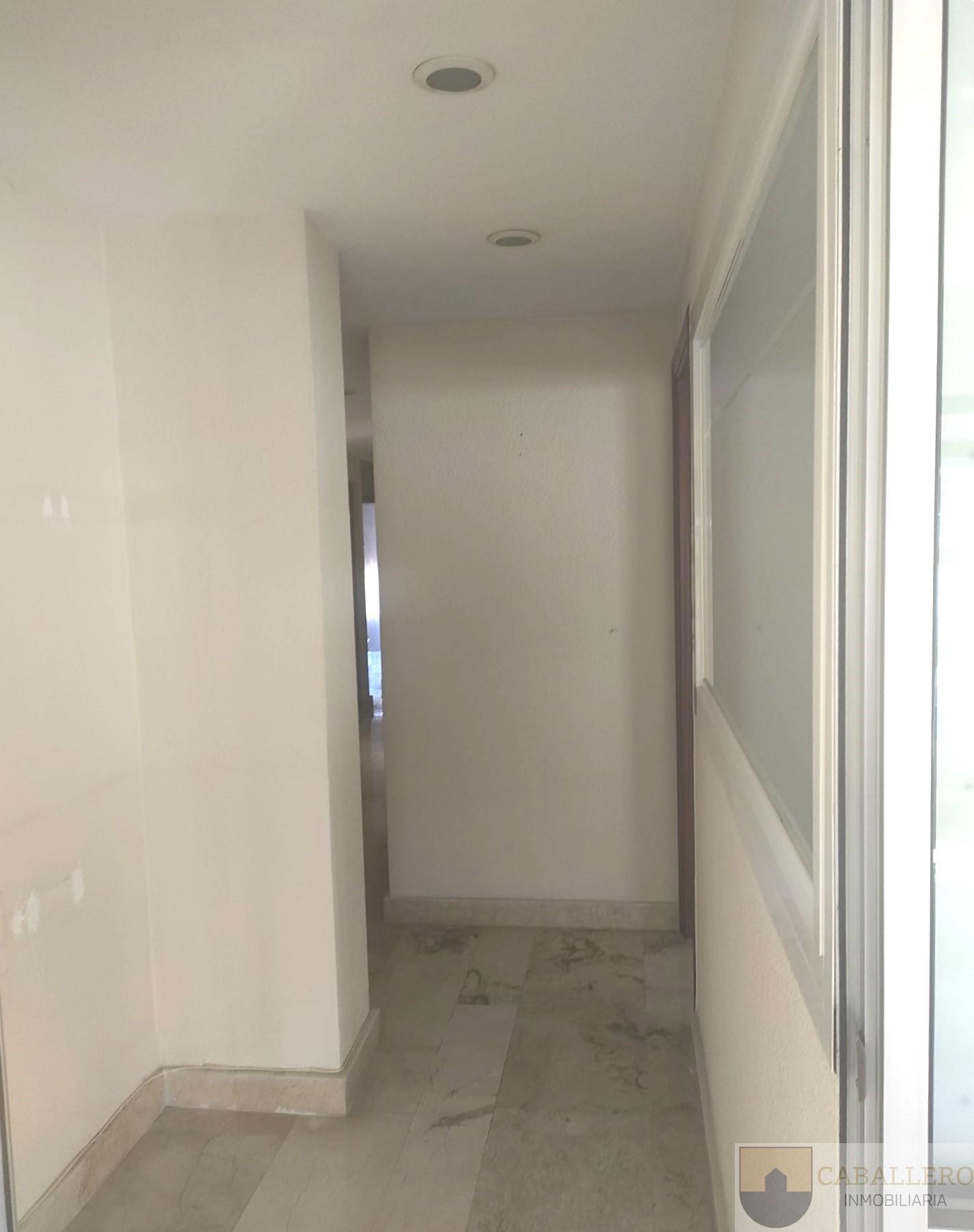 For sale of flat in Murcia