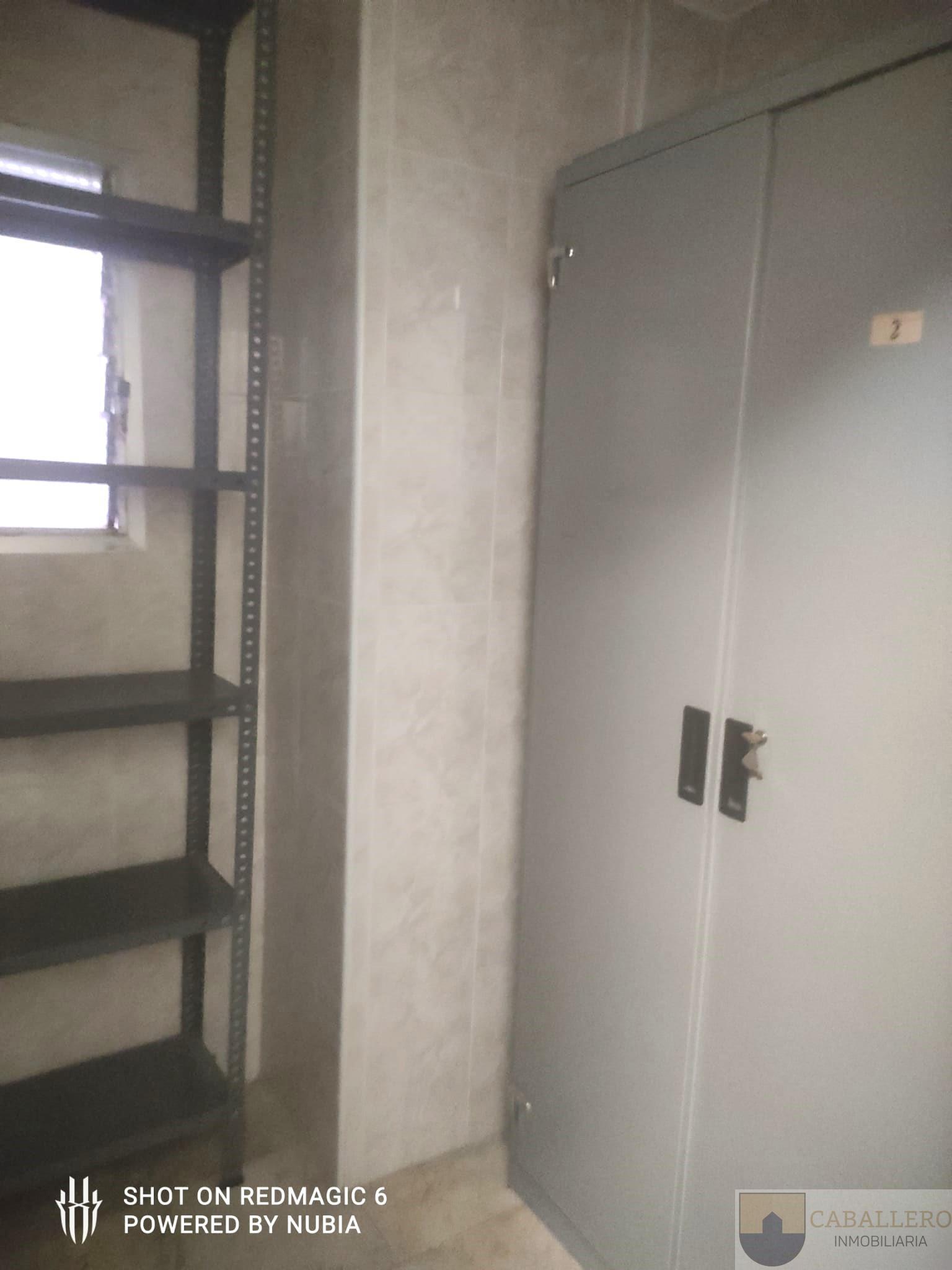 For sale of flat in Murcia