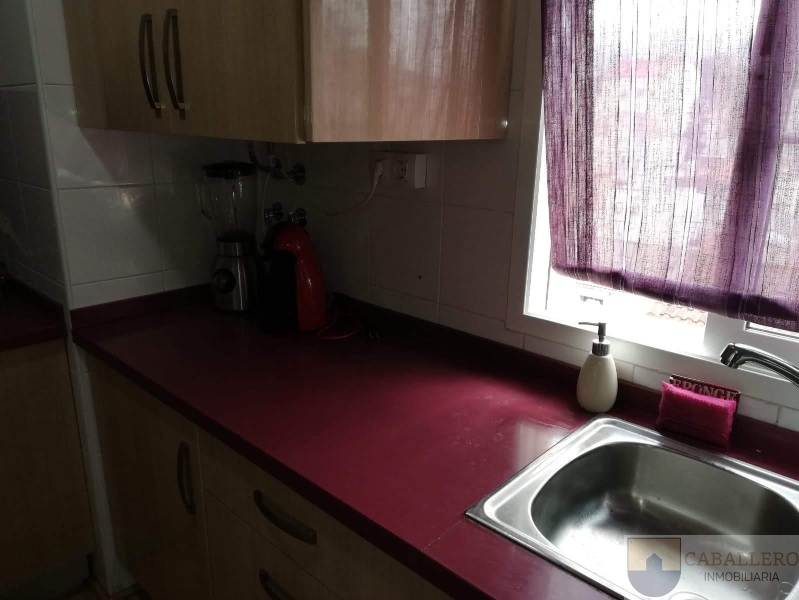 For sale of penthouse in Murcia