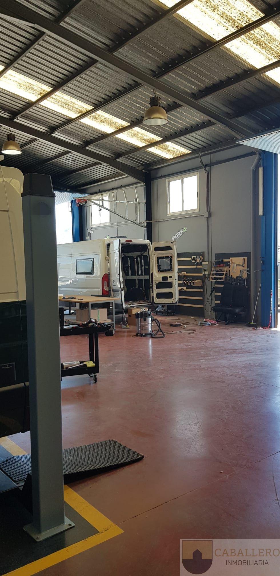 For rent of industrial plant/warehouse in Murcia