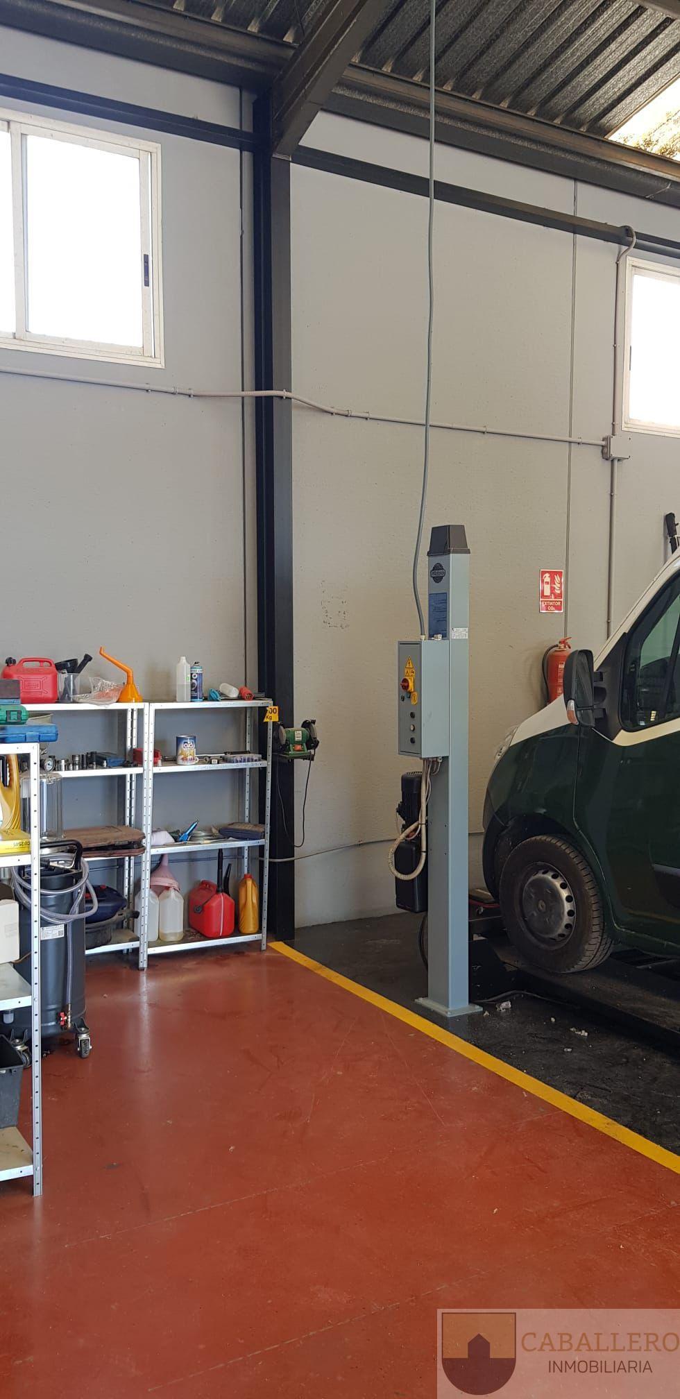For rent of industrial plant/warehouse in Murcia