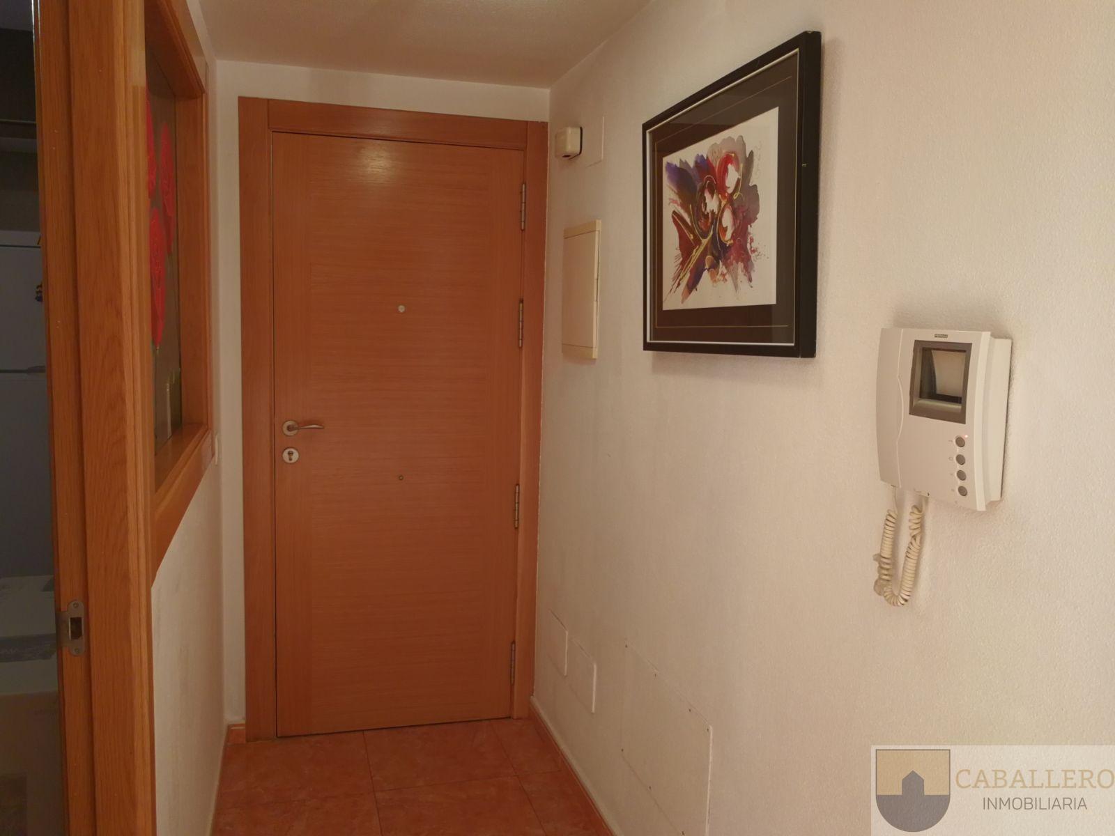 For rent of penthouse in Murcia