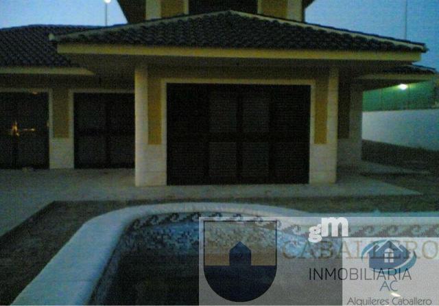 For sale of chalet in Murcia