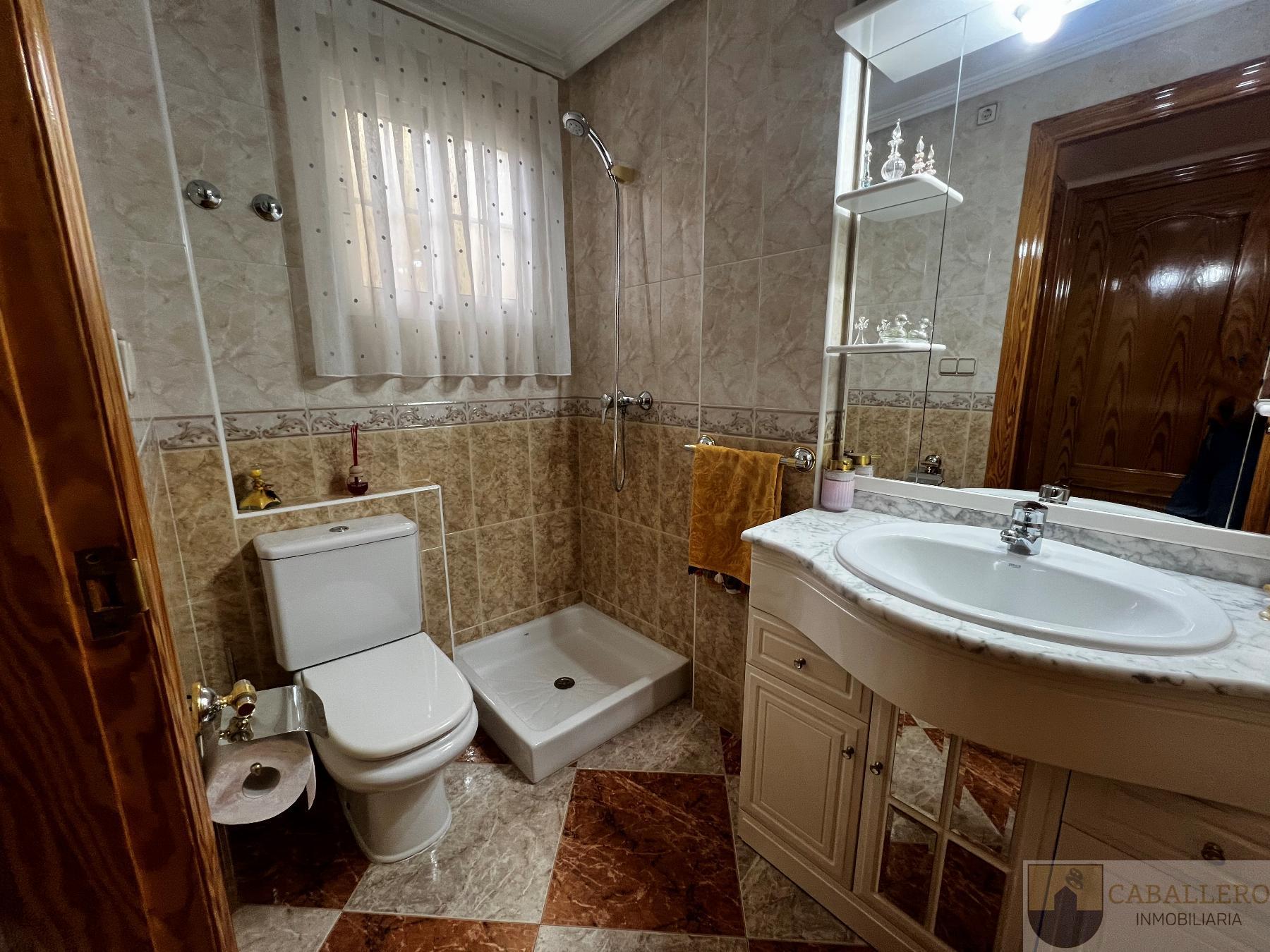 For sale of duplex in Murcia