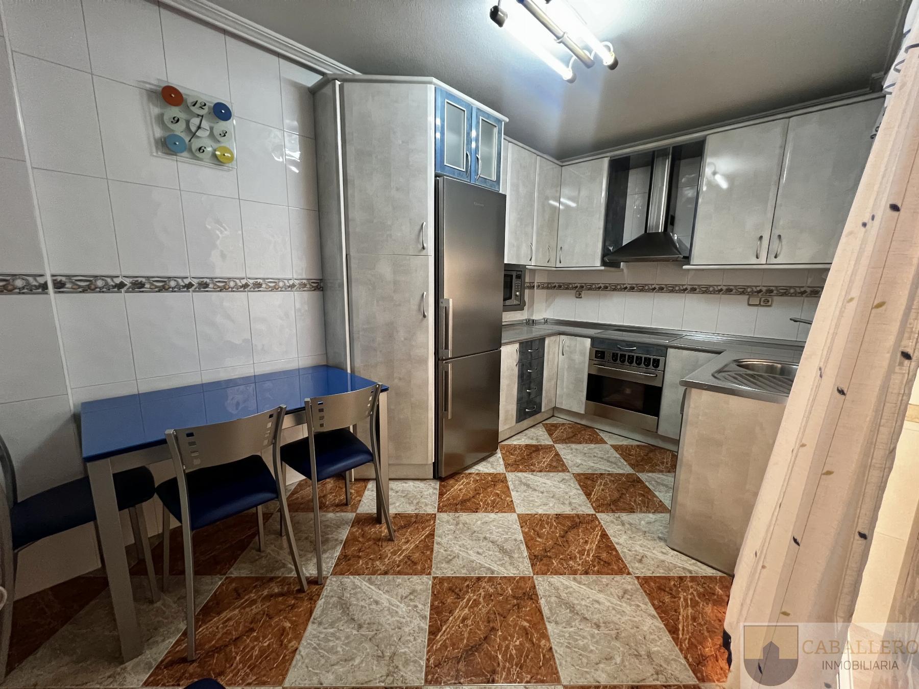 For sale of duplex in Murcia