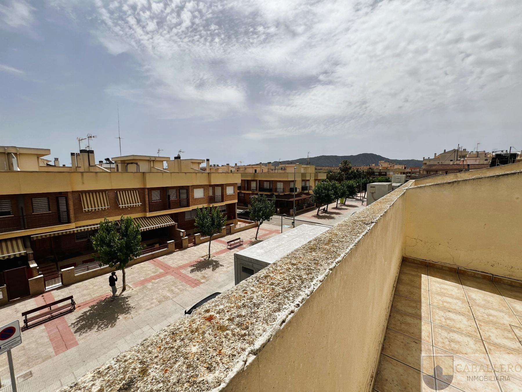 For sale of duplex in Murcia