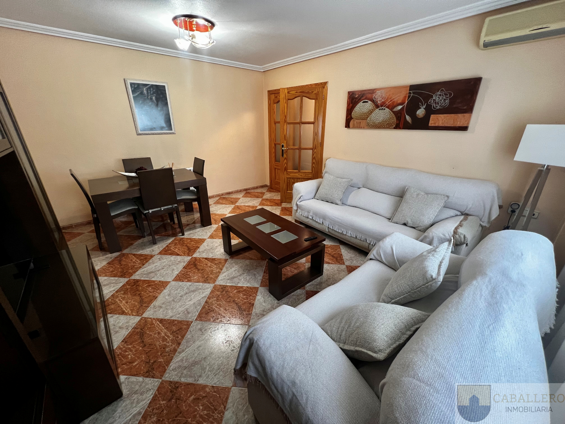 For sale of duplex in Murcia