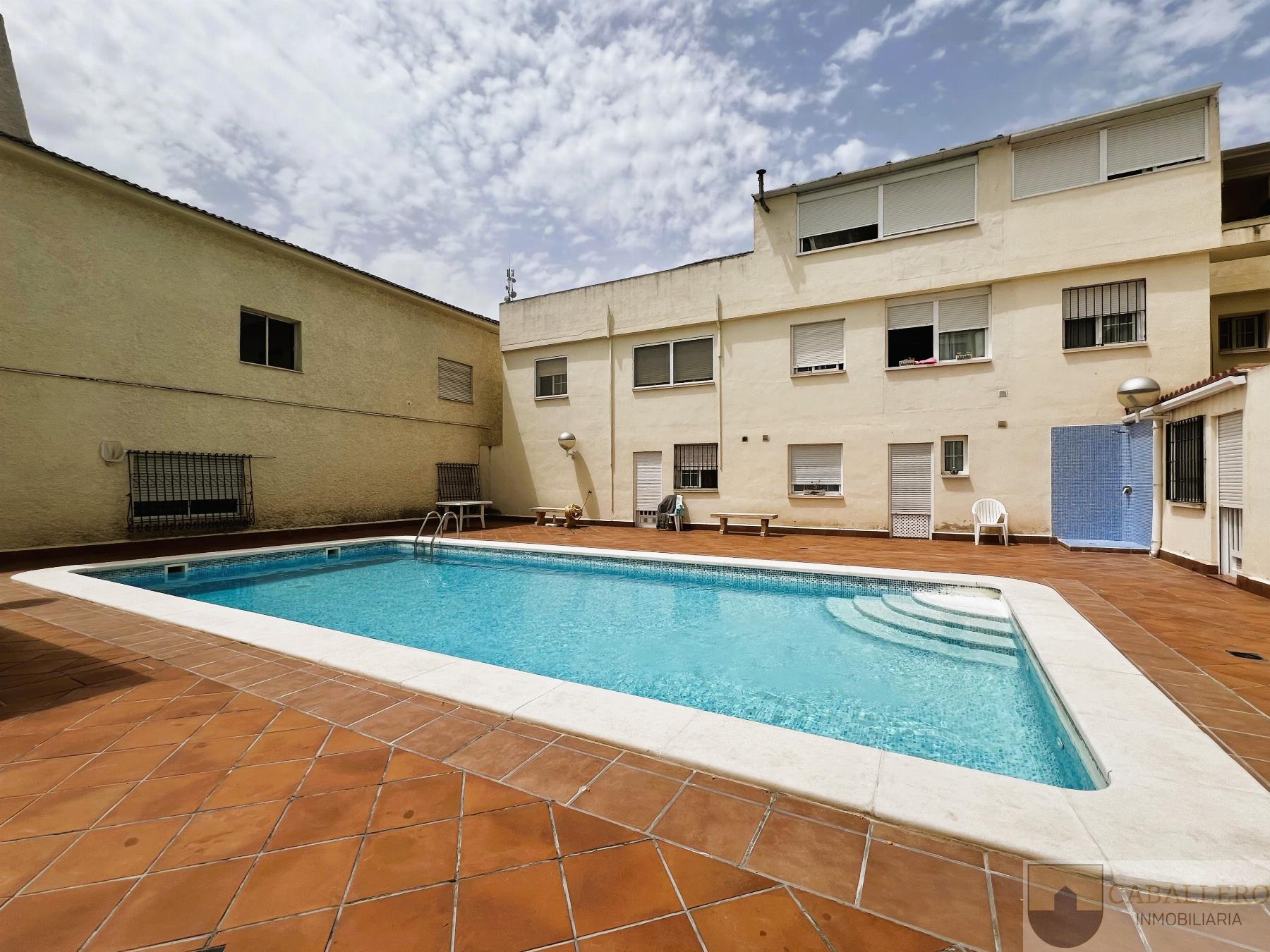 For sale of duplex in Murcia