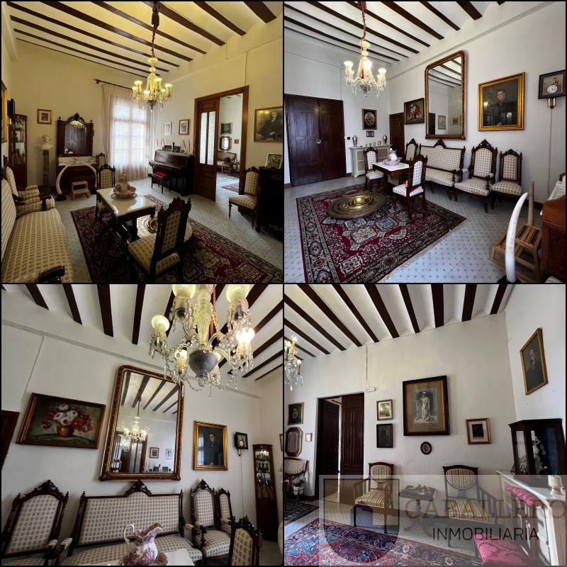 For sale of house in Murcia