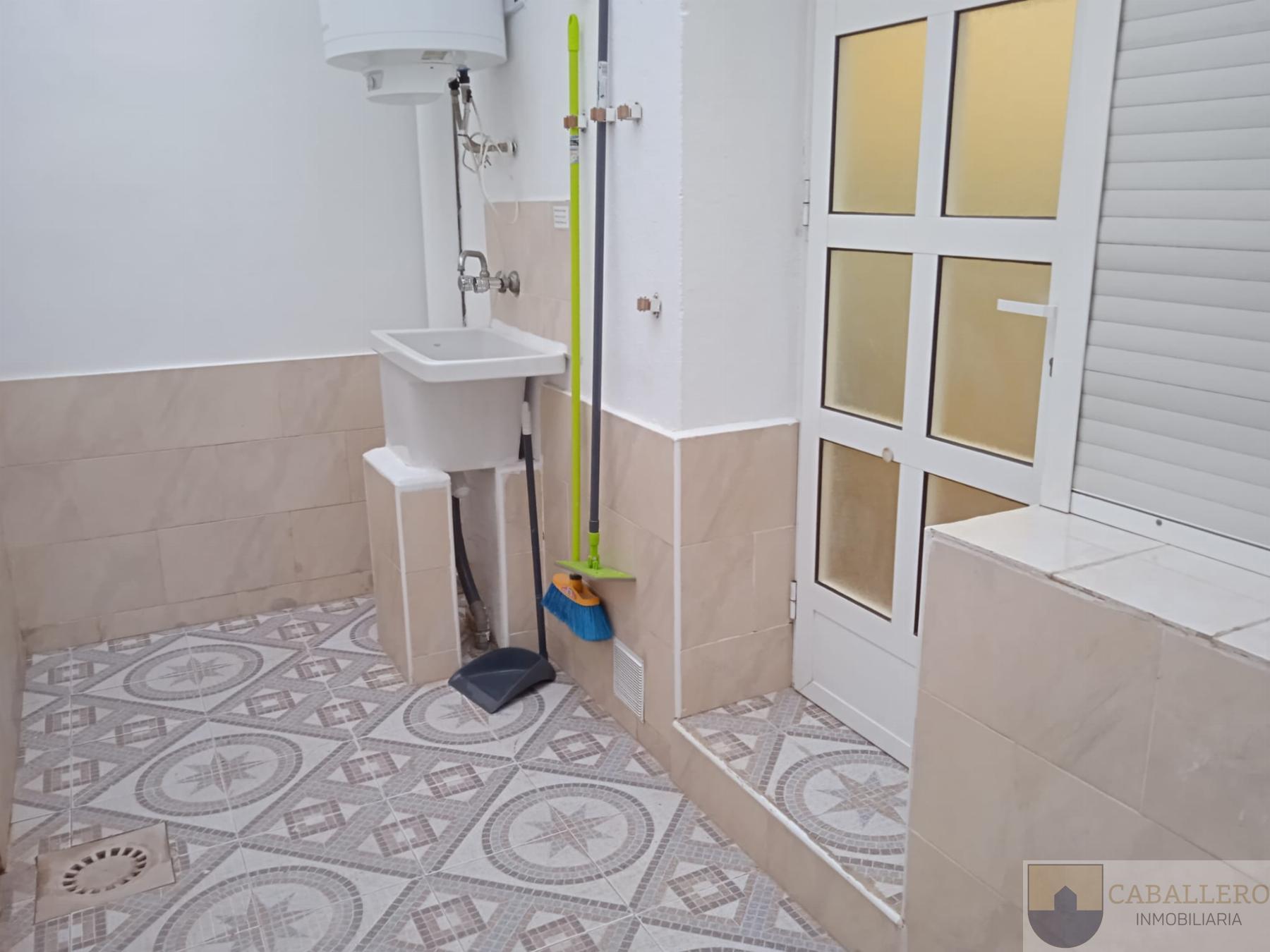 For rent of flat in Murcia