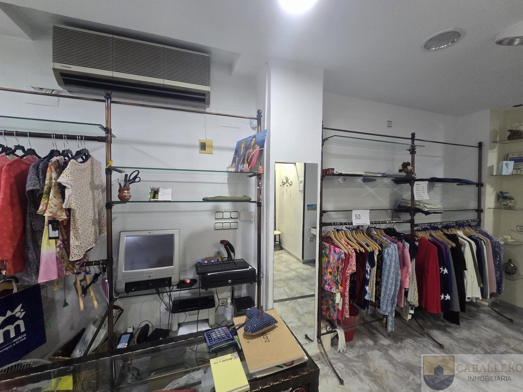 Alquiler de local comercial en Murcia