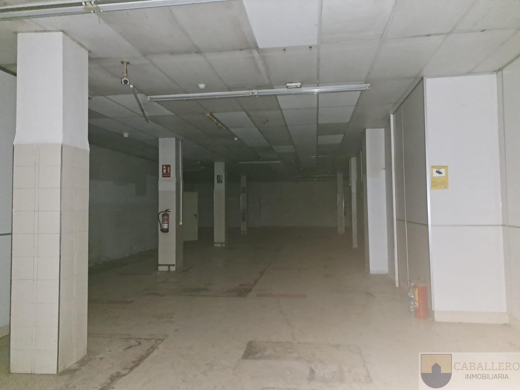 Venta de local comercial en Murcia